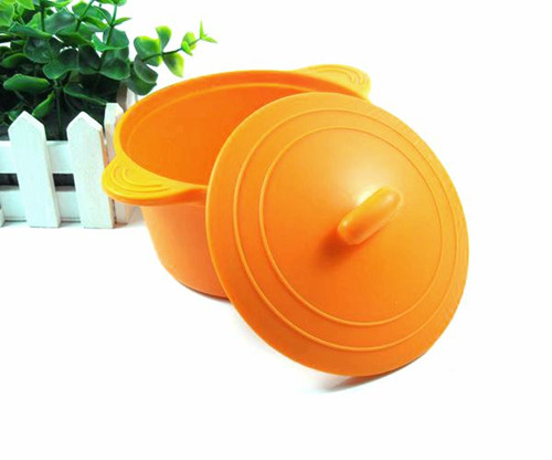 硅胶餐具是什么材料做的